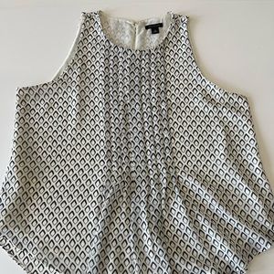 Ann Taylor sleeveless top, size S with pleating, lined, wore only once